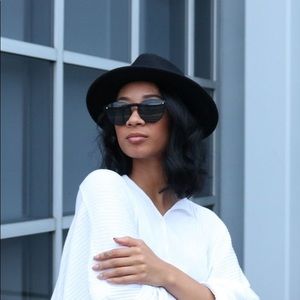 Aritzia Talula 100% Wool Women’s Fedora Hat Black